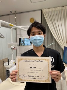 矯正の勉強会で賞状をもらいました